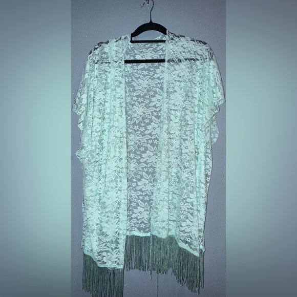 Tops - Mint Lace Fringe Kimono